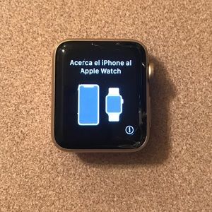 Series 2 - 38 mm Gold Aluminum Apple Watch